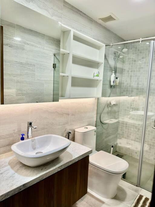 2 Bedroom Luxury Condo In City Central Ho Şi Min Dış mekan fotoğraf